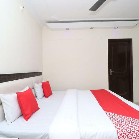 Oyo 37721 Hotel Kings Pathankot Exterior photo